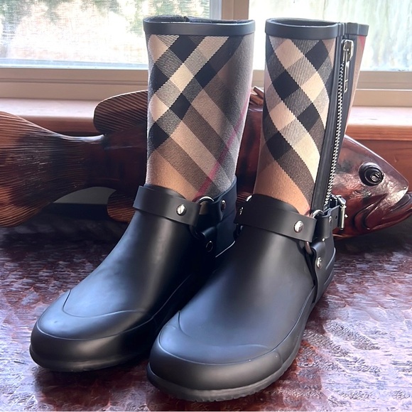 Burberry Zane Vintage Check Harness Rain Boots 👢 Excellent Condition Size 7 37 - Picture 14 of 16